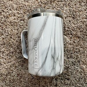 Two 12 oz BrüMate Travel Coffee Mugs – White Marble & Black Cheetah
